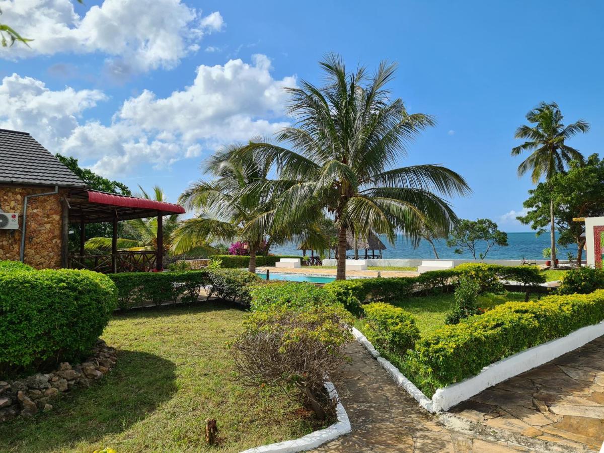 Ivory Ocean View Otel Marumbi Dış mekan fotoğraf